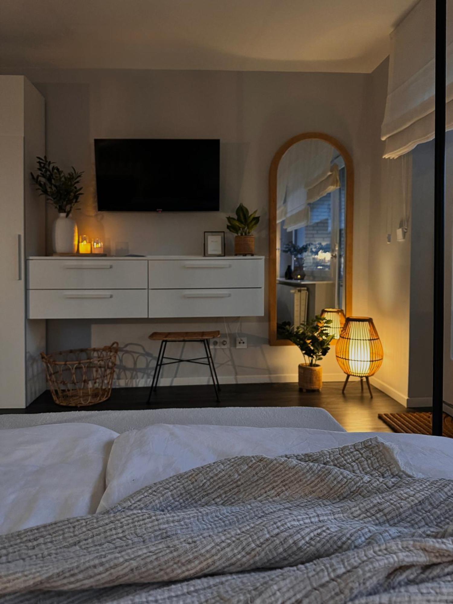Strandnahes Design-Apartment mit Balkon, Parkplatz&Netflix Büsum Exterior foto