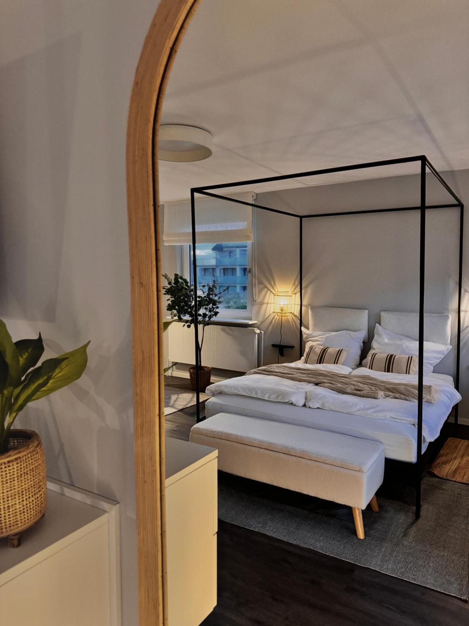 Strandnahes Design-Apartment mit Balkon, Parkplatz&Netflix Büsum Exterior foto