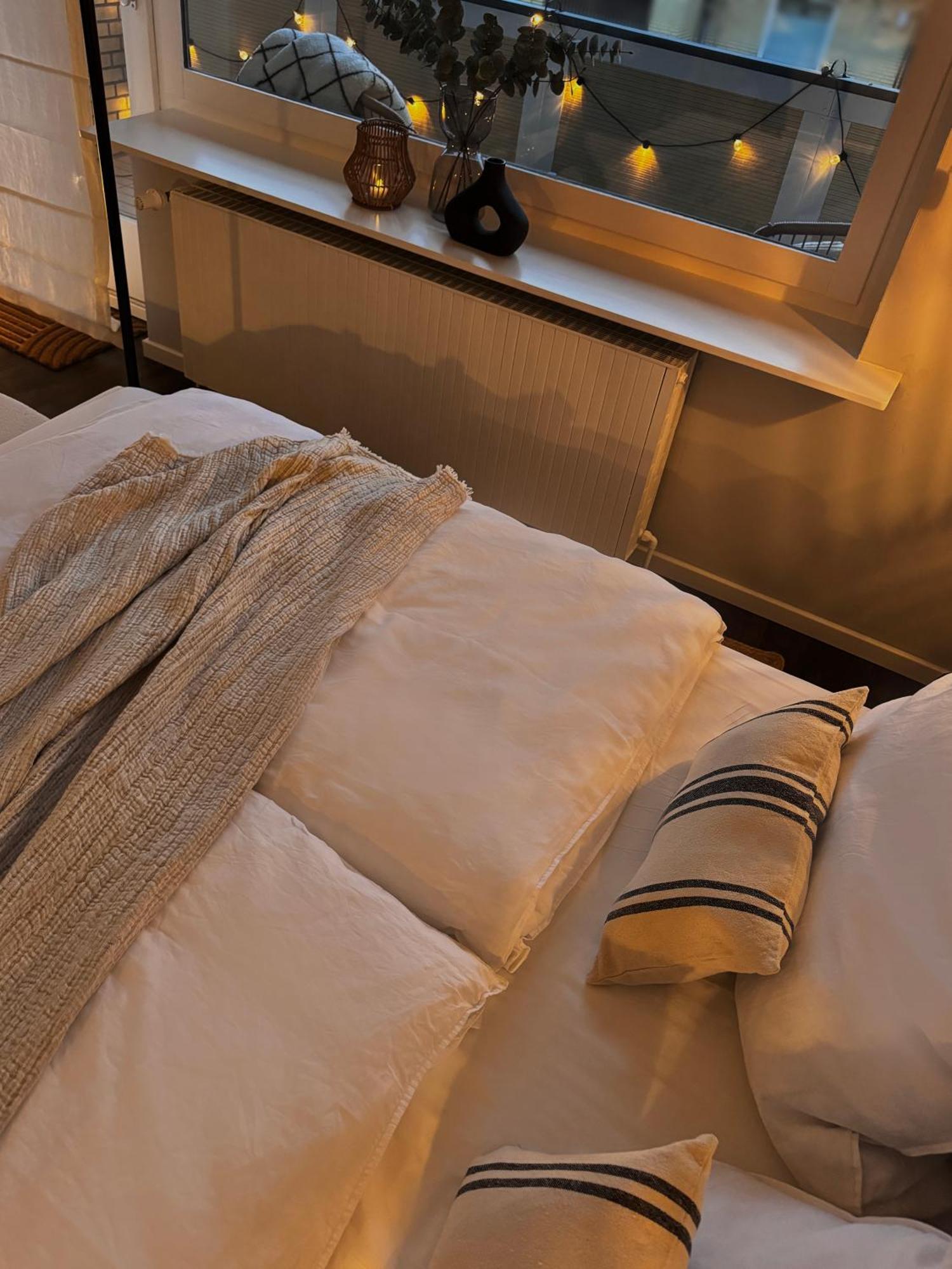Strandnahes Design-Apartment mit Balkon, Parkplatz&Netflix Büsum Exterior foto