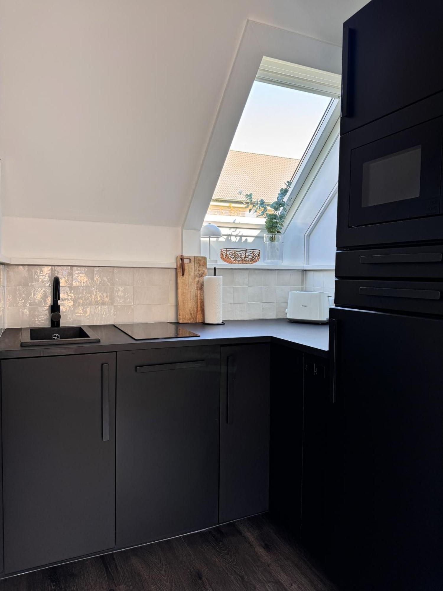 Strandnahes Design-Apartment mit Balkon, Parkplatz&Netflix Büsum Exterior foto